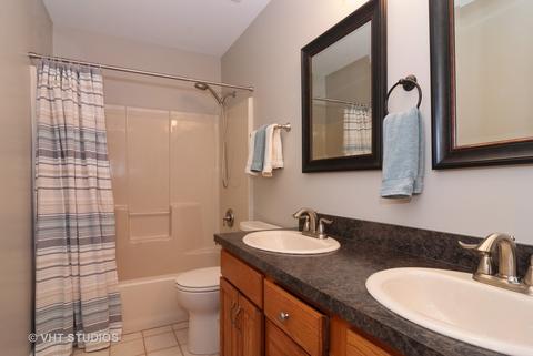 808 Sharp Ct, Elburn, IL 60119 photo 18