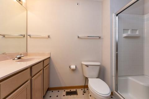 786 River Walk Dr, Wheeling, IL 60090 photo 11