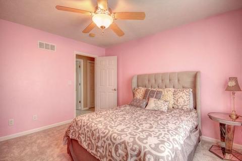 910 Trailway Dr, Champaign, IL 61822 photo 37