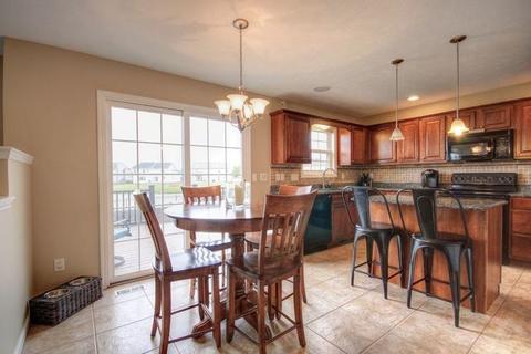 910 Trailway Dr, Champaign, IL 61822 photo 27