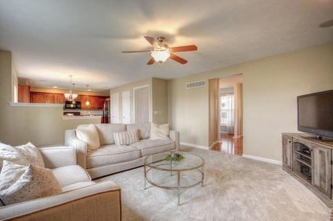 910 Trailway Dr, Champaign, IL 61822 photo 24
