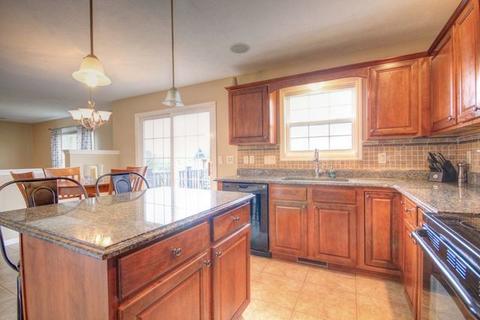 910 Trailway Dr, Champaign, IL 61822 photo 30