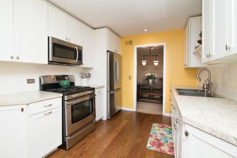 1134 Hawthorne Ct #A2, Wheeling, IL 60090 photo 10