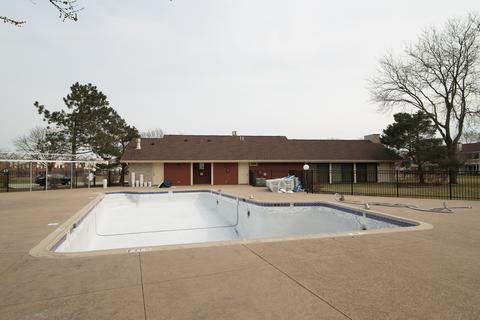 1134 Hawthorne Ct #A2, Wheeling, IL 60090 photo 22