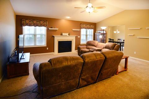 635 Sedgegrass Dr, Champaign, IL 61822 photo 5