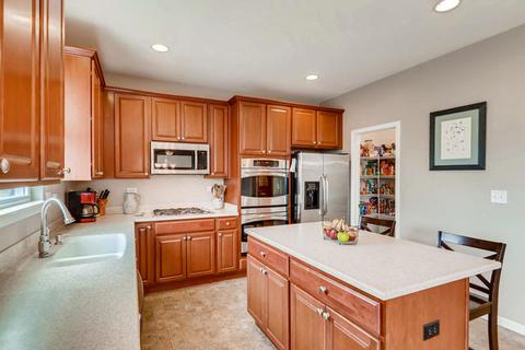 4331 Schofield Dr, Oswego, IL 60543 photo 8