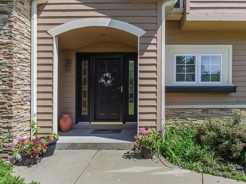 112 Fox St, Cary, IL 60013 photo 2