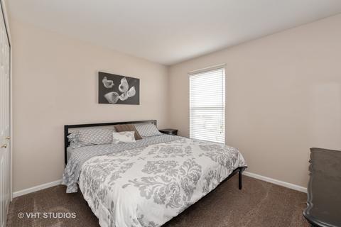 1043 Spinnaker St, Elgin, IL 60123 photo 10
