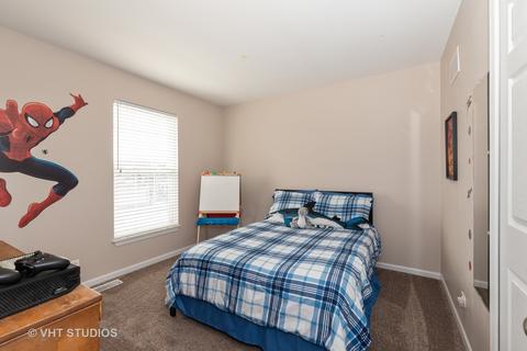 1043 Spinnaker St, Elgin, IL 60123 photo 11