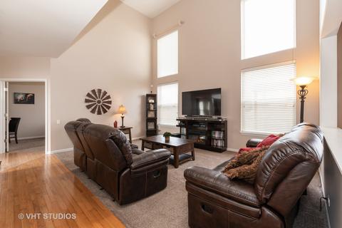 1043 Spinnaker St, Elgin, IL 60123 photo 6