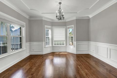 431 Elm St, Wheaton, IL 60189 photo 3