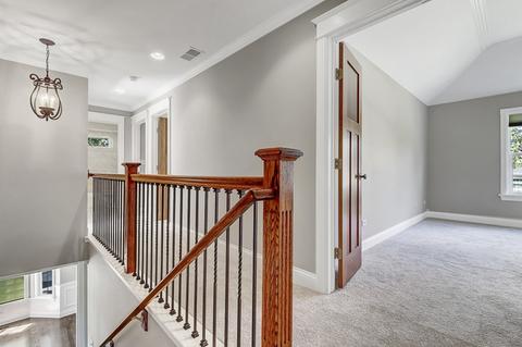 431 Elm St, Wheaton, IL 60189 photo 8