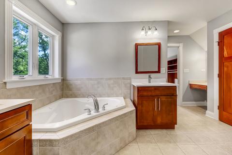 431 Elm St, Wheaton, IL 60189 photo 11