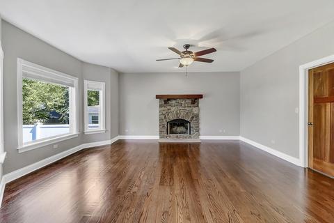 431 Elm St, Wheaton, IL 60189 photo 4