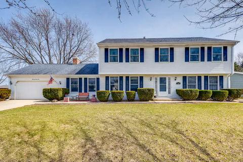 1443 Sheffield Dr, Elgin, IL 60123 photo 1