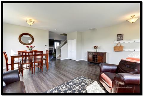 14448 Capital Dr, Plainfield, IL 60544 photo 3