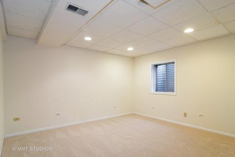711 Garth Rd, Wheeling, IL 60090 photo 25