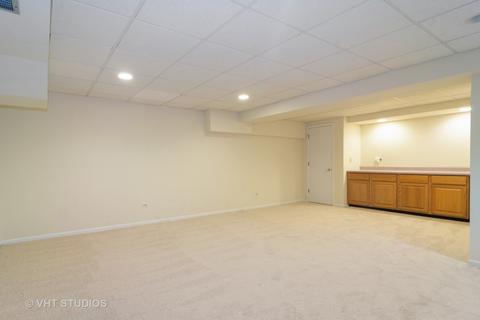 711 Garth Rd, Wheeling, IL 60090 photo 23