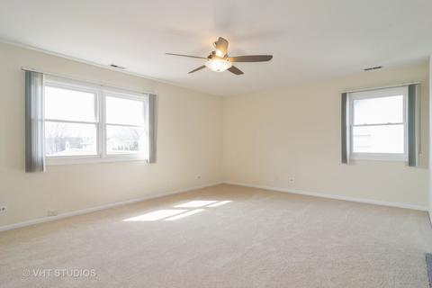 711 Garth Rd, Wheeling, IL 60090 photo 15