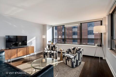 222 E Pearson St #802, Chicago, IL 60611 photo 4