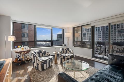 222 E Pearson St #802, Chicago, IL 60611 photo 3
