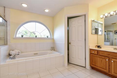 3115 Central Ct, Glenview, IL 60025 photo 13