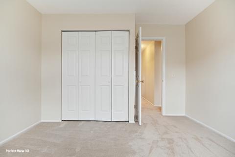 1056 Deerpath Ct #B1, Wheeling, IL 60090 photo 12
