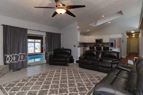 818 Jersey Ave, Normal, IL 61761 photo 16