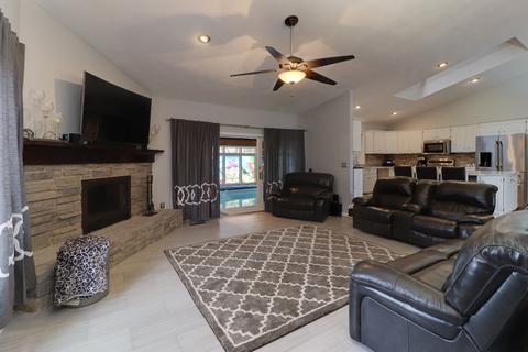 818 Jersey Ave, Normal, IL 61761 photo 15