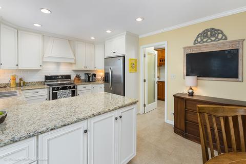 706 Cavalcade Cir, Naperville, IL 60540 photo 10