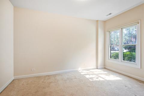 157 Dawson Dr, Elgin, IL 60120 photo 5
