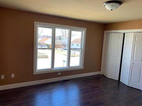 8328 Normandy Ave, Burbank, IL 60459 photo 23
