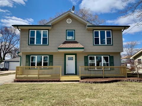8328 Normandy Ave, Burbank, IL 60459 photo 1