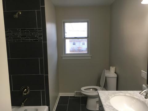 639 Forest Ave, Elgin, IL 60120 photo 12
