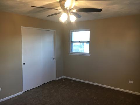 639 Forest Ave, Elgin, IL 60120 photo 9