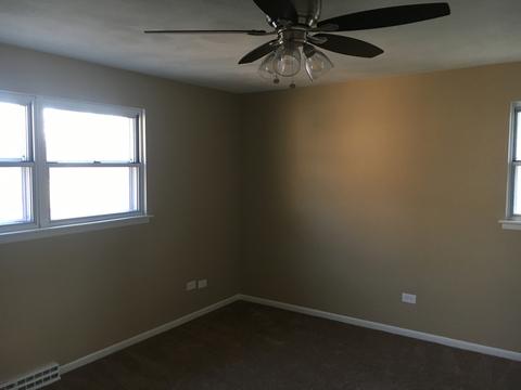 639 Forest Ave, Elgin, IL 60120 photo 10