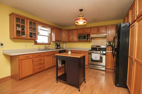 2008 Marina Dr, Normal, IL 61761 photo 4
