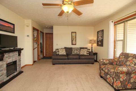 2008 Marina Dr, Normal, IL 61761 photo 2