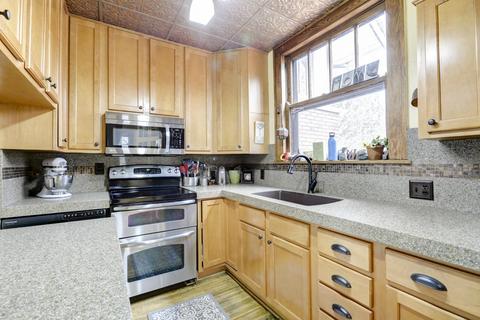 5 Clinton Pl, Normal, IL 61761 photo 10