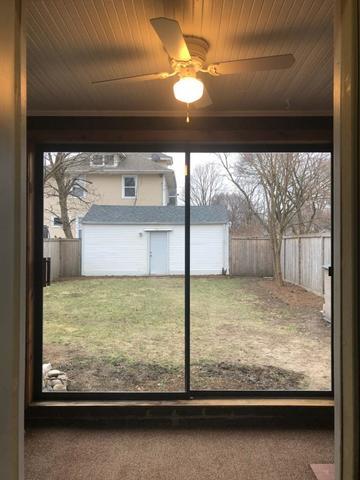 355 Evans Ave, Aurora, IL 60505 photo 12