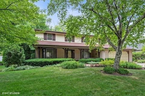 1710 Silverpine Dr, Northbrook, IL 60062 photo 1