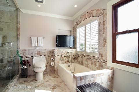 3785 Bordeaux Dr, Hoffman Estates, IL 60192 photo 13