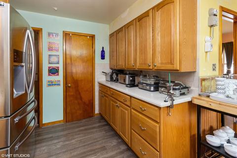 6 E Taylor St, Newark, IL 60541 photo 5