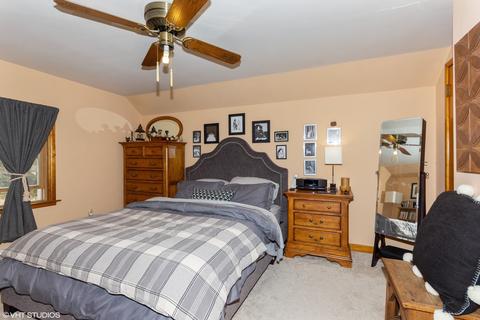 6 E Taylor St, Newark, IL 60541 photo 9