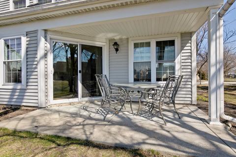 712 Brandon Pl, Wheeling, IL 60090 photo 23