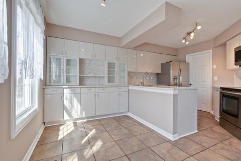712 Brandon Pl, Wheeling, IL 60090 photo 9