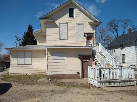 521 Raymond St, Elgin, IL 60120 photo 3