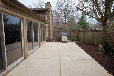 1328 E Gartner Rd, Naperville, IL 60540 photo 8