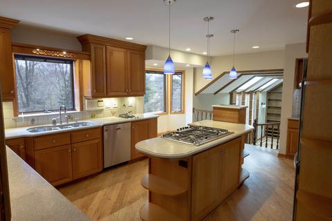 1328 E Gartner Rd, Naperville, IL 60540 photo 3