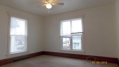512 5th Ave, Aurora, IL 60505 photo 5